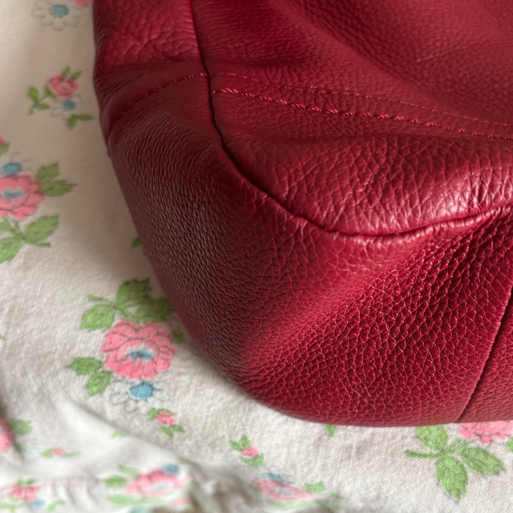 Coach Cherry Red Leather Shoulder Bag - Picture 4 of 10